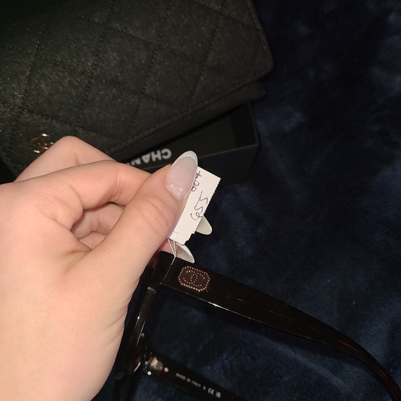 Chanel authentic sunglasses - Picture 4 of 6